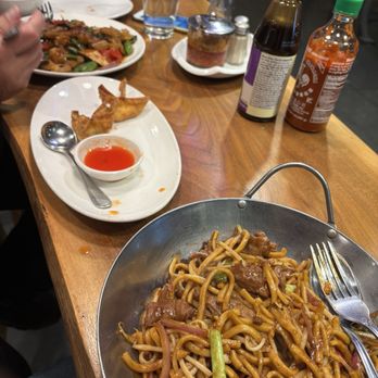 Papa's Kitchen - Mongolian beef, chow mein, Hunan, fish and crab Rangoon - Chinese Near Me - San Francisco, California Papa's Kitchen - Mongolian beef, chow mein, Hunan, fish and crab Rangoon - Chinese Near Me - San Francisco, California