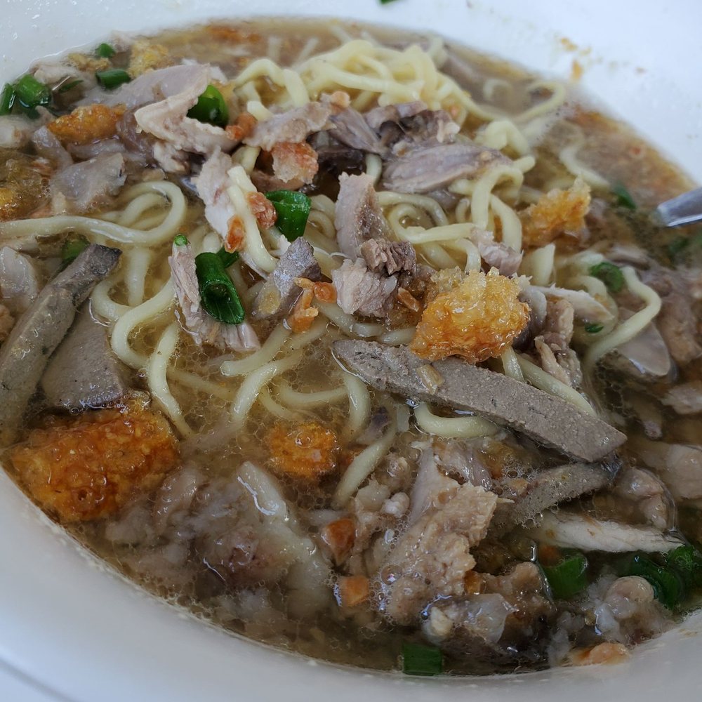 Netong's - La Paz Batchoy - Filipino Near Me - Iloilo City, ILI