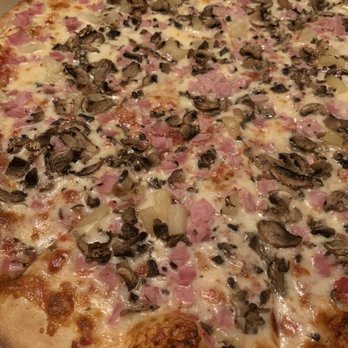 Vincenza's Pizzeria - Hawaiian Pizza with Mushrooms (Large) $27.78 - Pizza Near Me - Alpharetta, Georgia Vincenza's Pizzeria - Hawaiian Pizza with Mushrooms (Large) $27.78 - Pizza Near Me - Alpharetta, Georgia