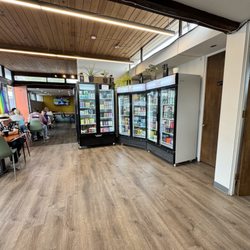 Broadview Tap House & Bottle Shop