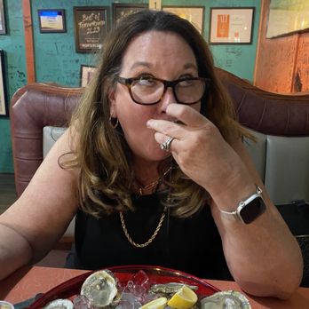 Pops Place - Oysters in the half shell. - Steakhouses Near Me - Texarkana, Arkansas Pops Place - Oysters in the half shell. - Steakhouses Near Me - Texarkana, Arkansas