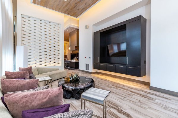 Central Station on Orange by null