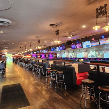 Bowlero 10 Park - Bowling lanes - Bowling Near Me - Charlotte, North Carolina Bowlero 10 Park - Bowling lanes - Bowling Near Me - Charlotte, North Carolina