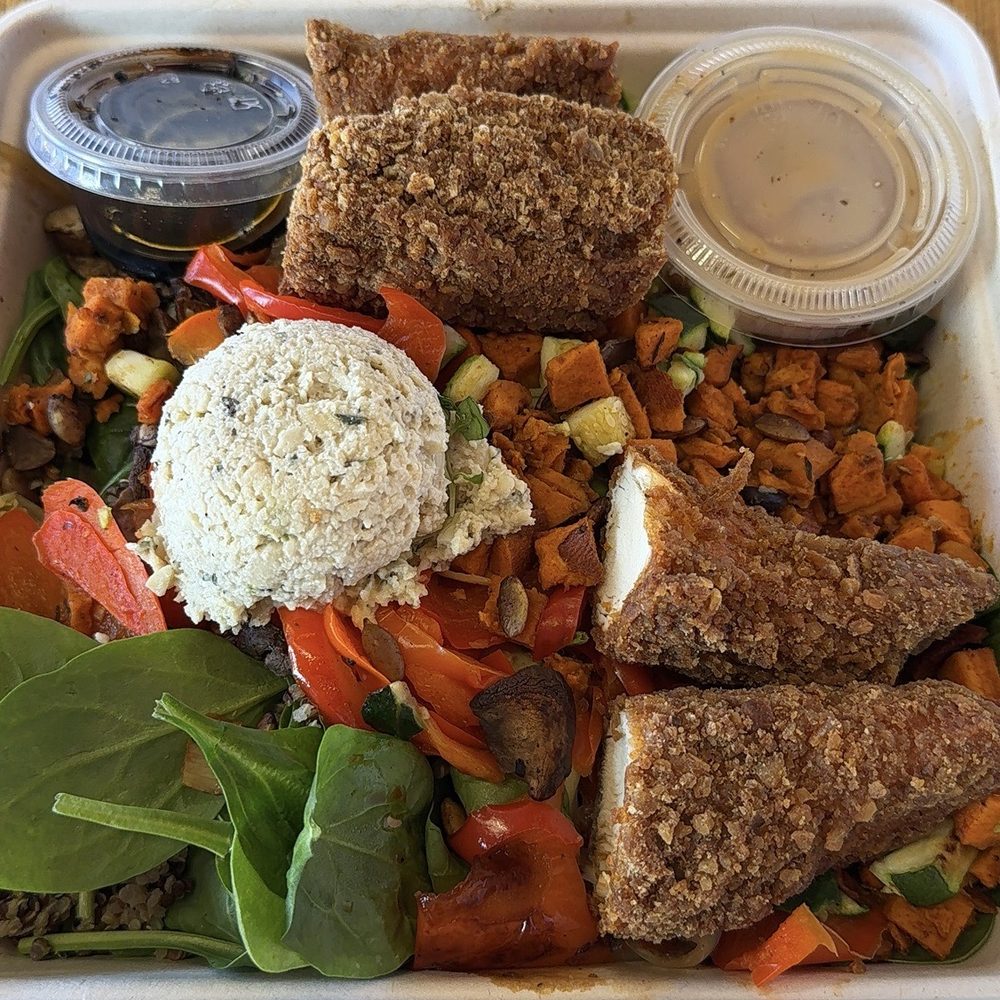 Roasted Veggie Bowl 2026 for take out  (added additional 2 crispy chicken $9)