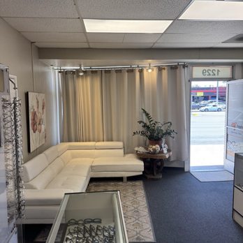 Express Eyeglass Repair - Eyewear & Opticians Near Me - Inglewood, California Express Eyeglass Repair - Eyewear & Opticians Near Me - Inglewood, California
