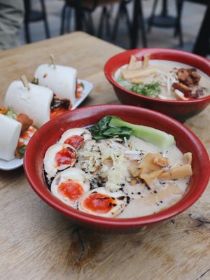 Bone Daddies Victoria by null