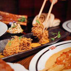 Zen Astoria - Fried chicken dim sum.