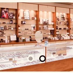 Cohen's Fashion Optical - Inside