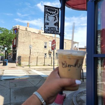 Cafe Jumping Bean - Caramela- basically a caramel iced latte - Cafes Near Me - Chicago, Illinois
