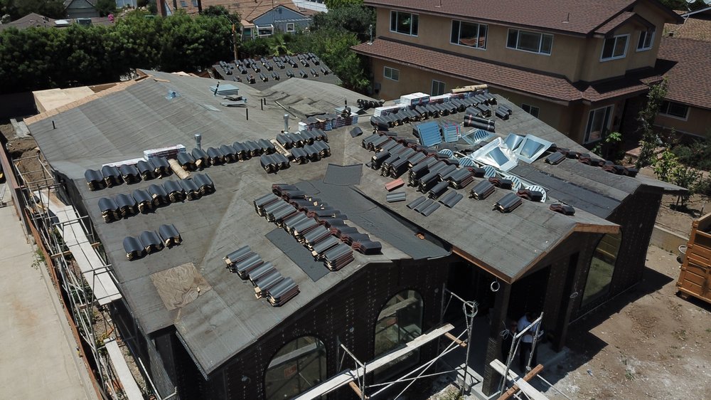 Slide of Roof Repair Specialist