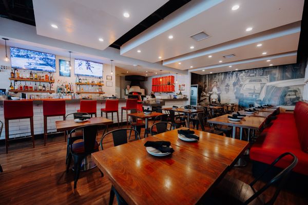 Pomo Pizzeria by null