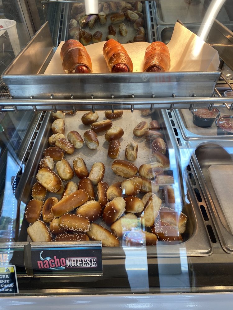 PHILLY PRETZEL FACTORY Updated August 2024 1210 Hamburg Tpke, Wayne