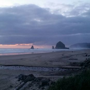 Mo's Seafood & Chowder - Seafood Near Me - Cannon Beach, Oregon Mo's Seafood & Chowder - Seafood Near Me - Cannon Beach, Oregon