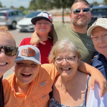 Lupe Tortilla Mexican Restaurant - Suzie-Archer-Susan, Tom, Hagen, Jer Great Sunday Brunch!! - Tex-Mex Near Me - Round Rock, Texas
