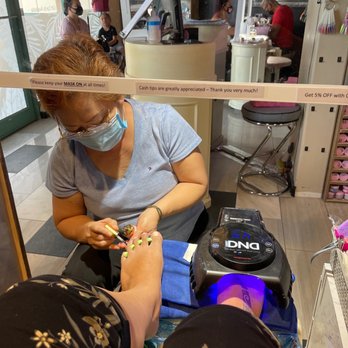 Oasis Nails - Pedicure - Nail Salons Near Me - Kapolei, Hawaii