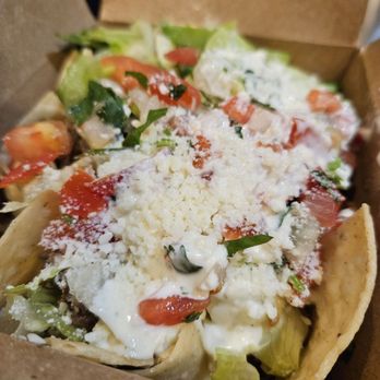 La Bufadora Baja Grill - Small nachos $5 - Mexican Near Me - Montebello, California La Bufadora Baja Grill - Small nachos $5 - Mexican Near Me - Montebello, California