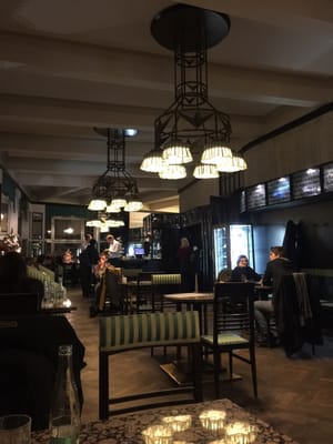 Grand Café Orient by null