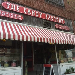 The Candy Factory - Front of building...awesome place!!!