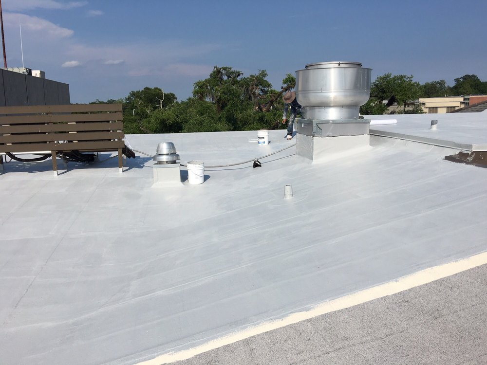 Slide of Castillo Builders