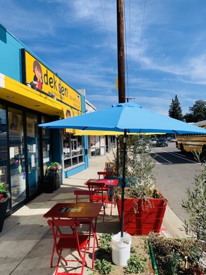 Dek Sen's Thai by null