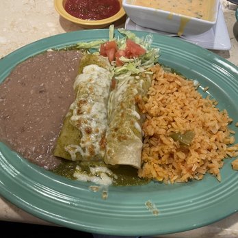 Marisol's Mexican Grill - Chile Verde Enchiladas (Pork), Beans and Rice - Mexican Near Me - Georgetown, Texas
