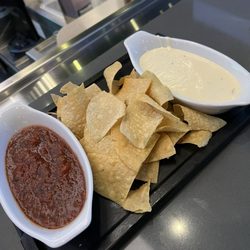 Dave & Buster's Sevierville - Chips and queso and salsa