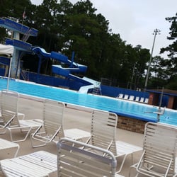 Westside Park Tennis - Swiming pool
