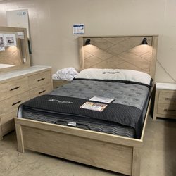 Don's Furniture Warehouse