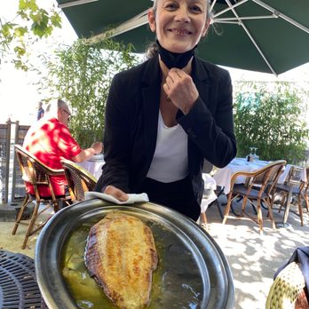 L'Auberge Dab - Sole meunière before filete - Seafood Near Me - Paris, 75