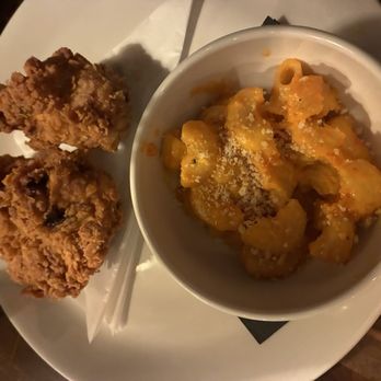 Hellyeah - Fried chicken and pimento Mac - Tacos Near Me - Belton, Texas Hellyeah - Fried chicken and pimento Mac - Tacos Near Me - Belton, Texas