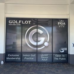 The best inddor golf facility