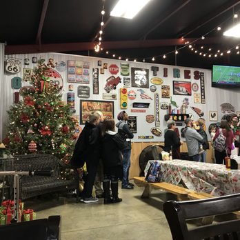 Hog Heaven BBQ - Decked out for Christmas! - Barbeque Near Me - Laurel, Mississippi Hog Heaven BBQ - Decked out for Christmas! - Barbeque Near Me - Laurel, Mississippi