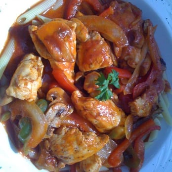 Mezza Luna - chicken cattiatore - Italian Near Me - Buzzards Bay, Massachusetts