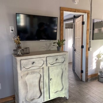 Two Wishes Homestead - Smart TV - Bed & Breakfast Near Me - Ramona, California Two Wishes Homestead - Smart TV - Bed & Breakfast Near Me - Ramona, California