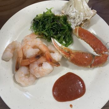 Beijing Buffet - Cocktail Shrimp, Seaweed Salad & a Crab Leg - Chinese Near Me - Ventura, California Beijing Buffet - Cocktail Shrimp, Seaweed Salad & a Crab Leg - Chinese Near Me - Ventura, California