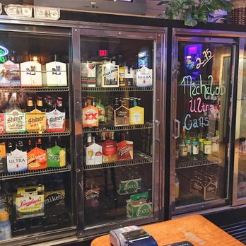 Hunters Restaurant, Lounge & Keno - a cooler with drinks - Lounges Near Me - Waco, Nebraska
