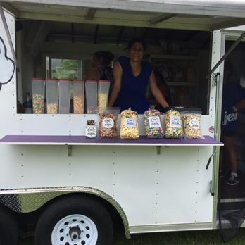 Aloha Kettlecorn - Cute food truck setup w/ one of the owners! - Food Trucks Near Me - Kahului, Hawaii
