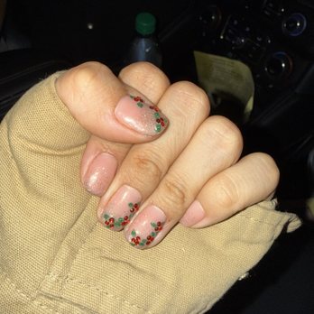 Mini Nails - holly berry nails - Nail Salons Near Me - Lakewood, California Mini Nails - holly berry nails - Nail Salons Near Me - Lakewood, California