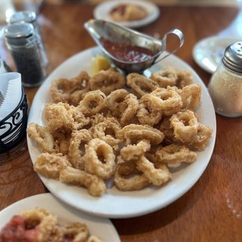 Abbondanza Italian Restaurant - Ode to the Calamari - Italian Near Me - Key West, Florida Abbondanza Italian Restaurant - Ode to the Calamari - Italian Near Me - Key West, Florida