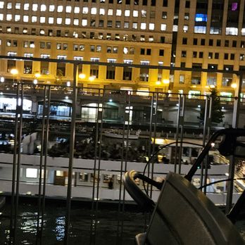 Chicago Cut Steakhouse - Boat Passing Through Below - Steakhouses Near Me - Chicago, Illinois Chicago Cut Steakhouse - Boat Passing Through Below - Steakhouses Near Me - Chicago, Illinois
