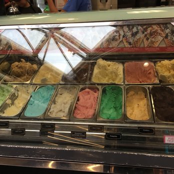 Cold Stone Creamery - Ice Cream & Frozen Yogurt Near Me - Milpitas, California