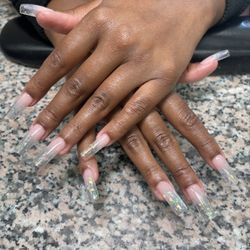 Nail Art - Nails on point