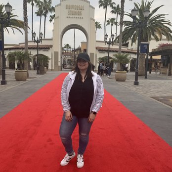 Universal Studios Hollywood - Red carpet into the main part of the theme park - Amusement Parks Near Me - Universal City, California