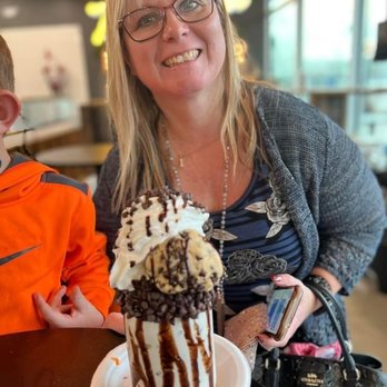 The Yard Milkshake Bar - Ice Cream & Frozen Yogurt Near Me - Vancouver, Washington
