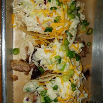 Bubba’s Bones & Brews - 3 brisket street tacos are really goooood! - Gastropubs Near Me - Cathedral City, California