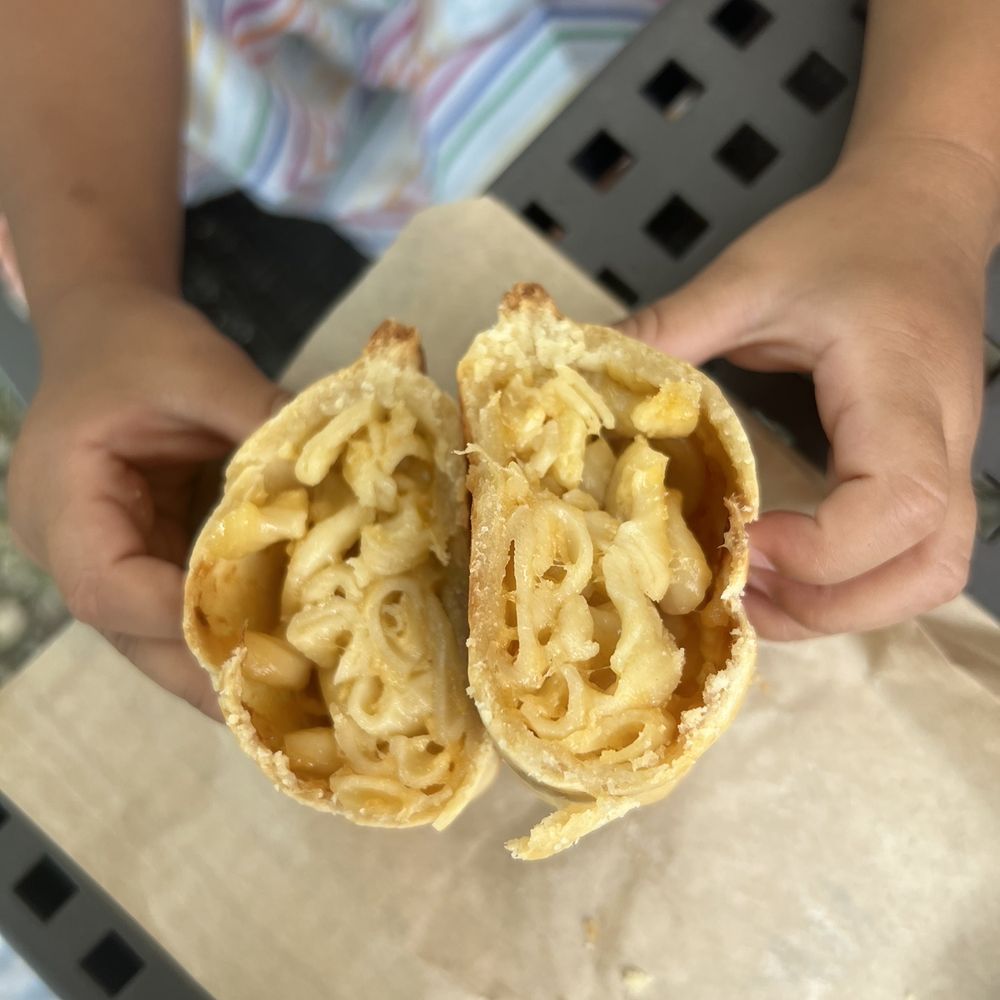 Savory Crust - Mac N Cheese - Empanadas Near Me - Carol Stream, Illinois Savory Crust - Mac N Cheese - Empanadas Near Me - Carol Stream, Illinois