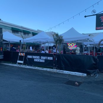 Retro Junkie - View from the street with the food truck on the left. - Cocktail Bars Near Me - Walnut Creek, California