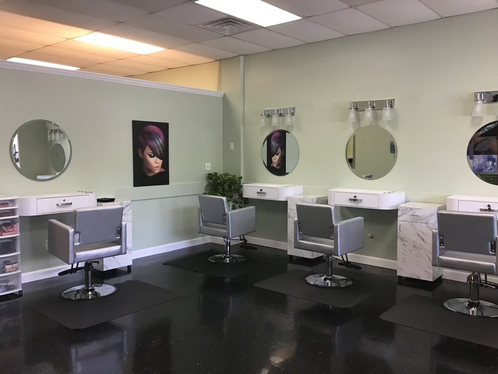 LA PARLOR Updated September 2024 Request an Appointment 1680 Hwy 5, Aberdeen, North
