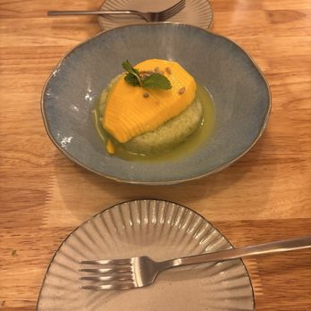 Nua Thai Kitchen - Mango sticky rice - Thai Near Me - Oakland, California Nua Thai Kitchen - Mango sticky rice - Thai Near Me - Oakland, California