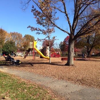 Van Dyck Park - Parks Near Me - Fairfax, Virginia